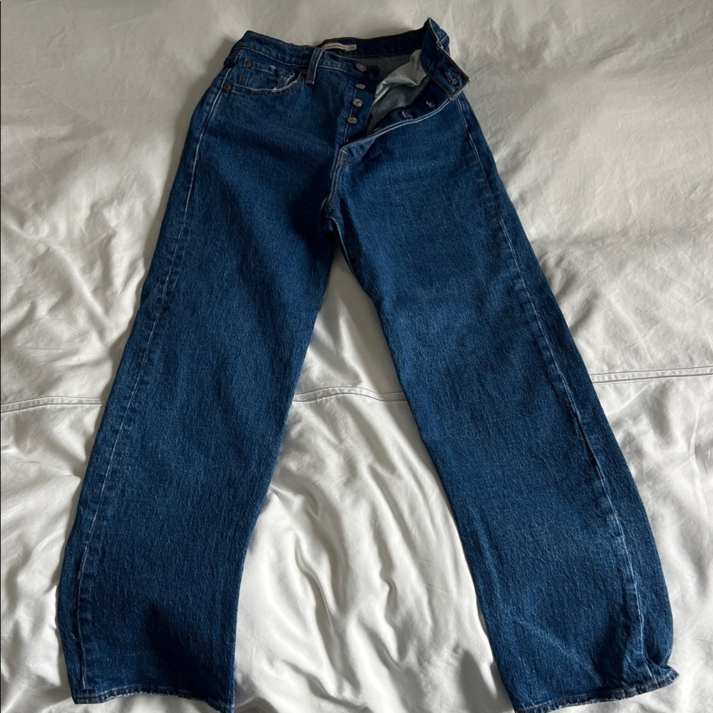 Levi’s Woman’s Ribcage Straight Ankle